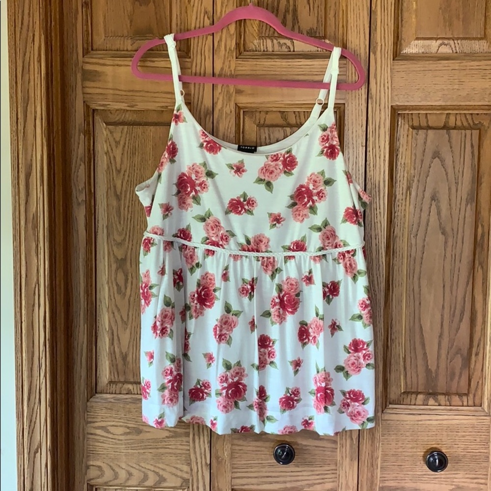 Torrid Tank size 3